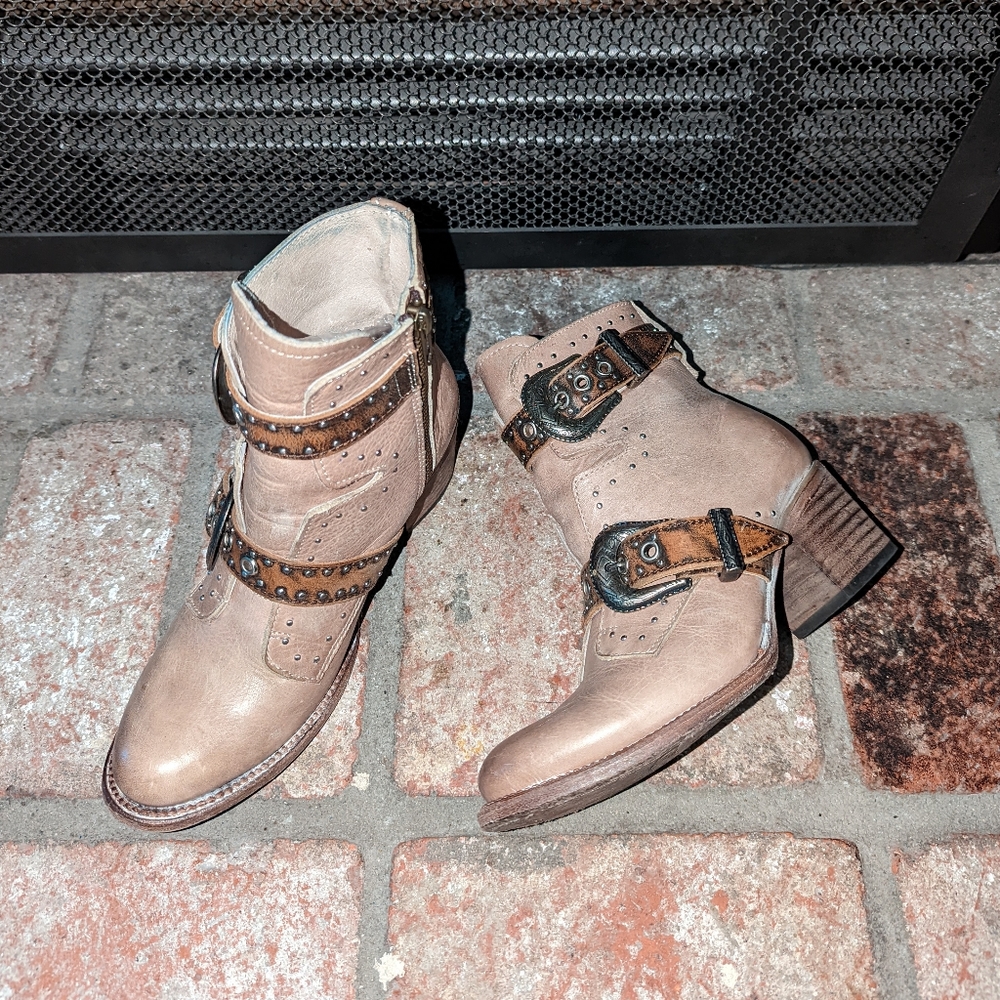 FreeBird Selina Tan Booties size 6 - Picture 10 of 15